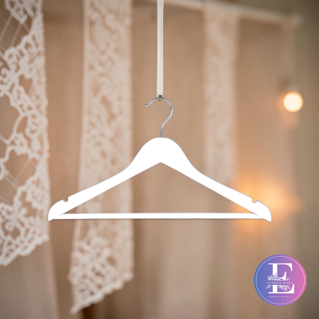 علاقة ملابس